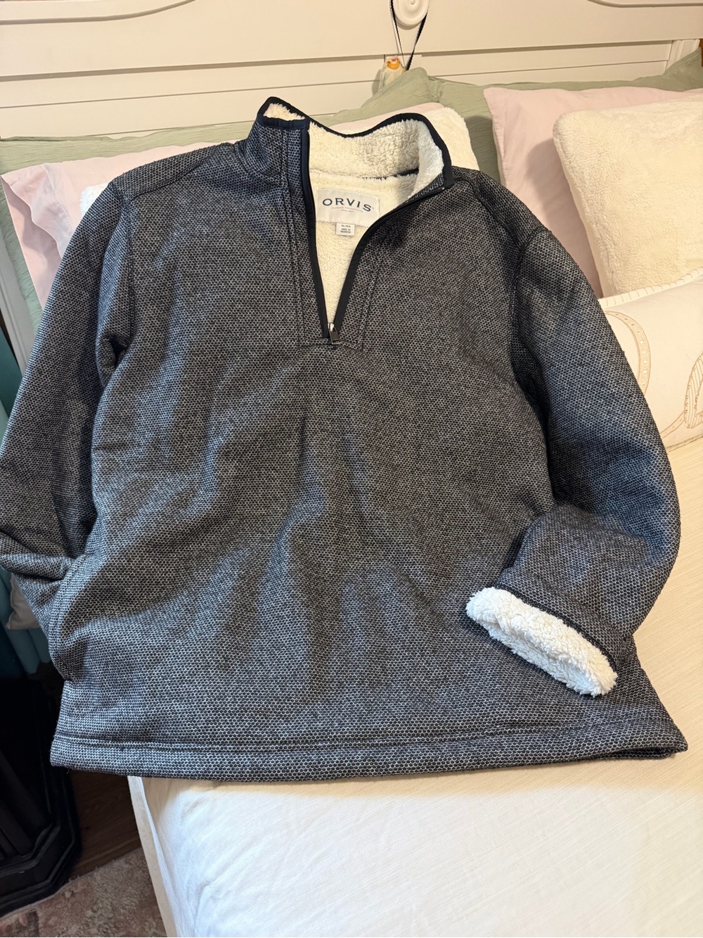 Orvis Men's Dark Gray Sherpa-Lined Quarter Zip Sweater